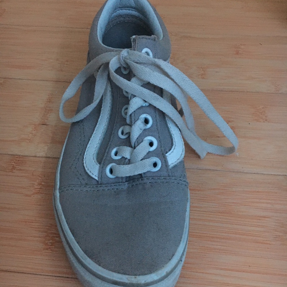 gray vans - Picture 5 of 7